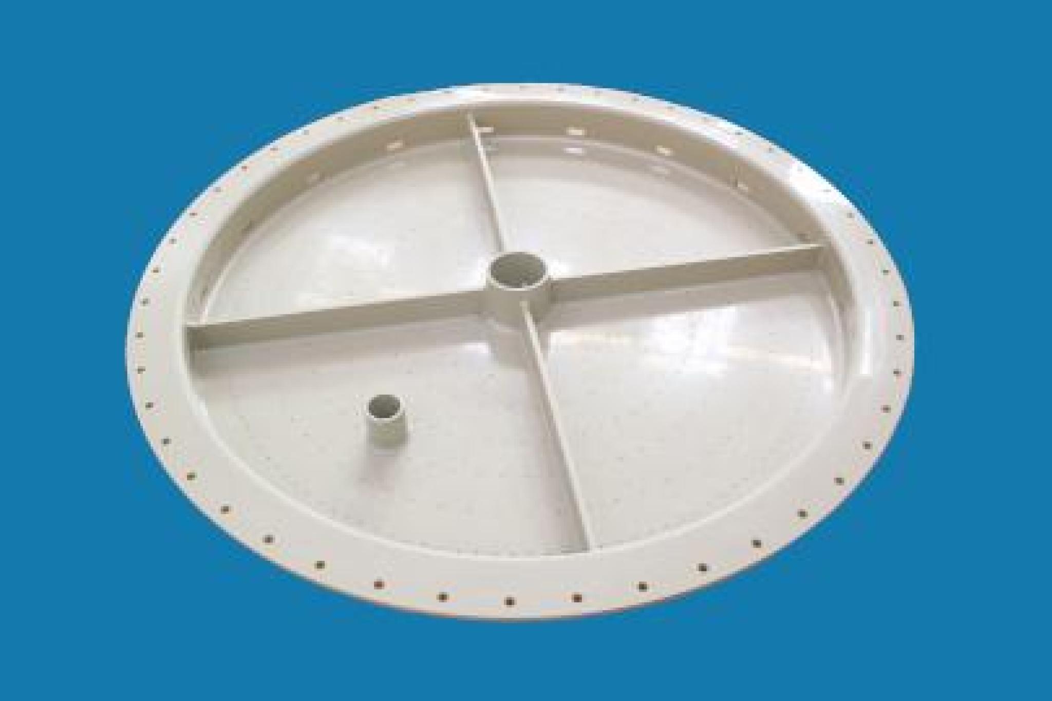 Capot de protection en plastique