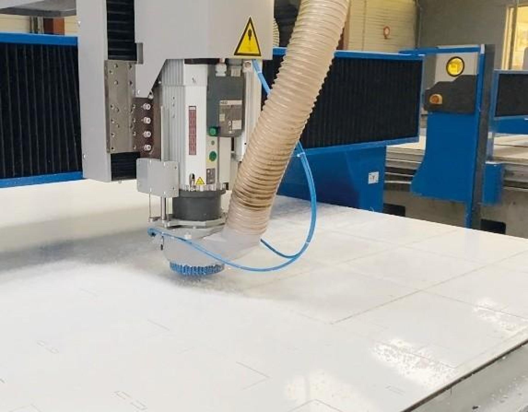 Centre de fraisage numérique pour plastiques techniques
