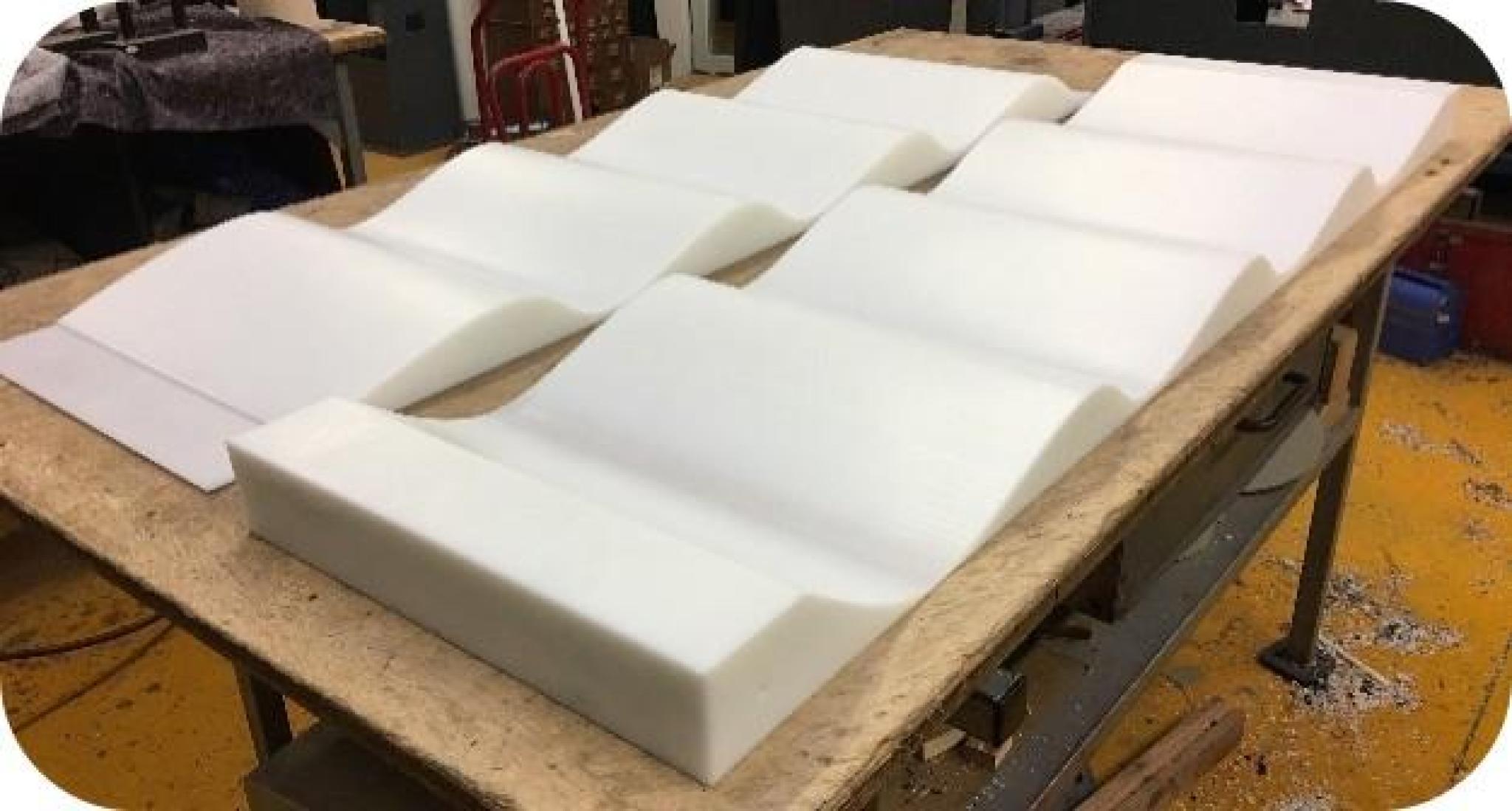 Série de pièces plastiques usinées