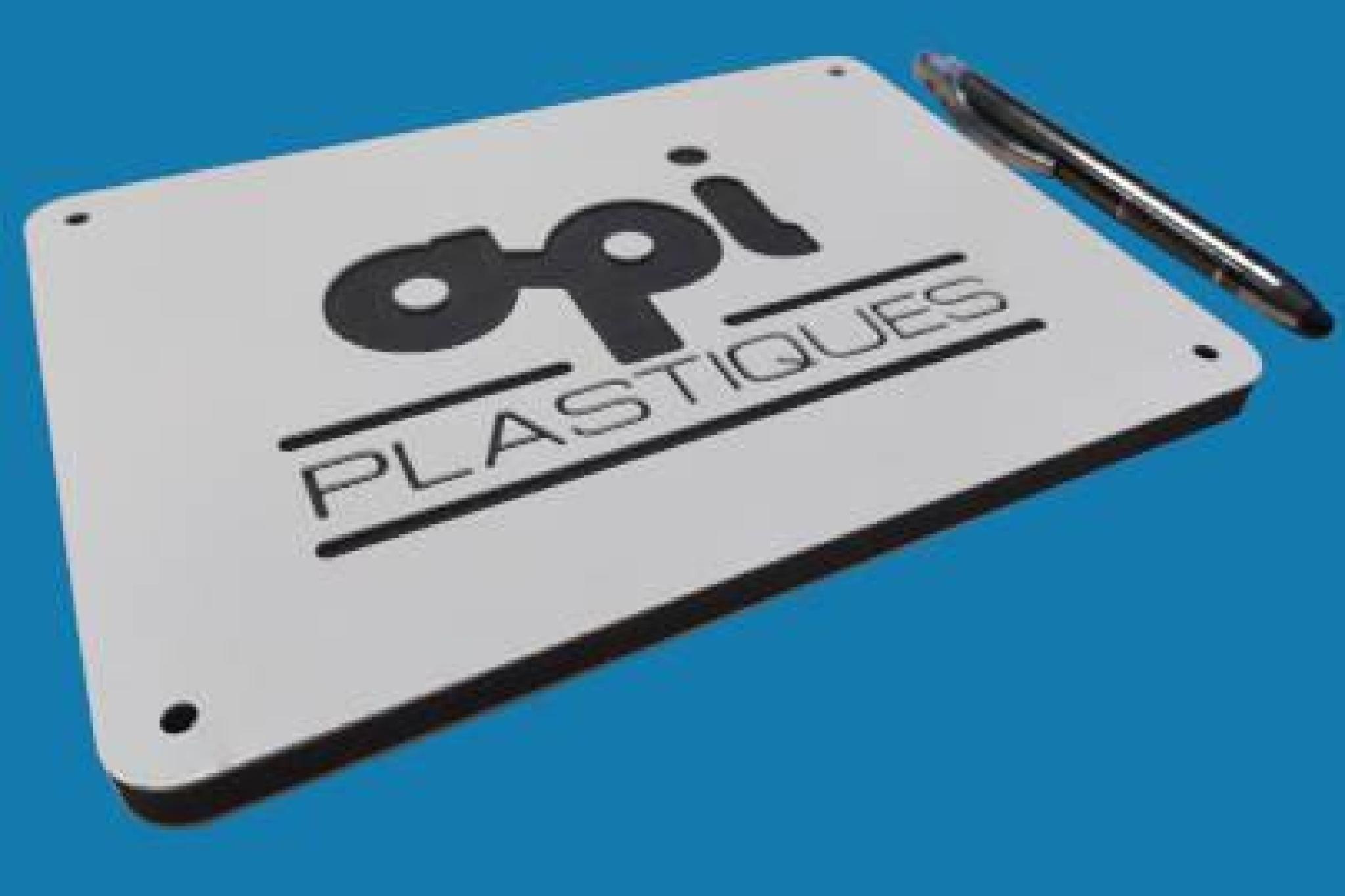 Plaque de repérage personnalisée avec logo
